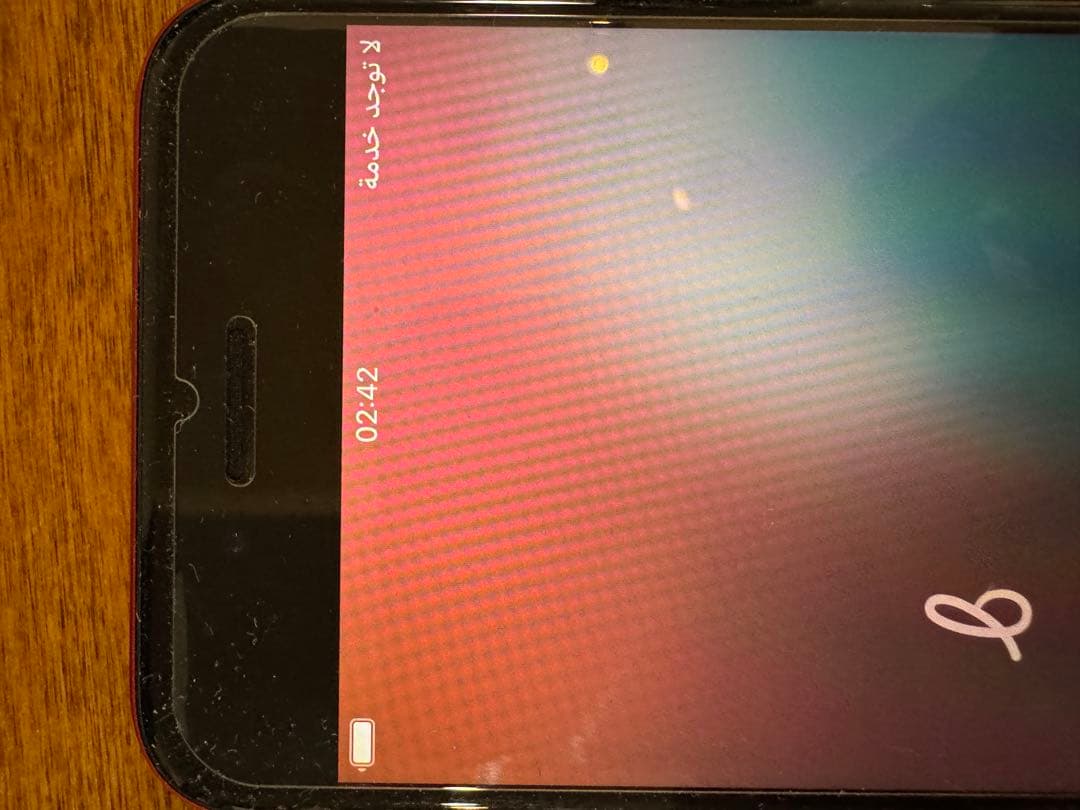 Apple iPhone SE (赤) 64GB 本体 美品動作品 SIMフリー