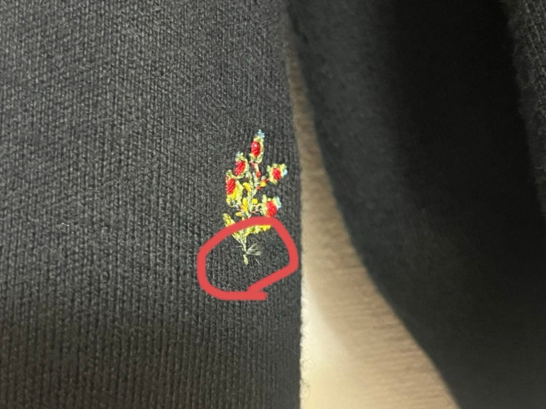 CABaN コットンカシミヤ フラワーエンブロイダリーカーディガン　ブラック系