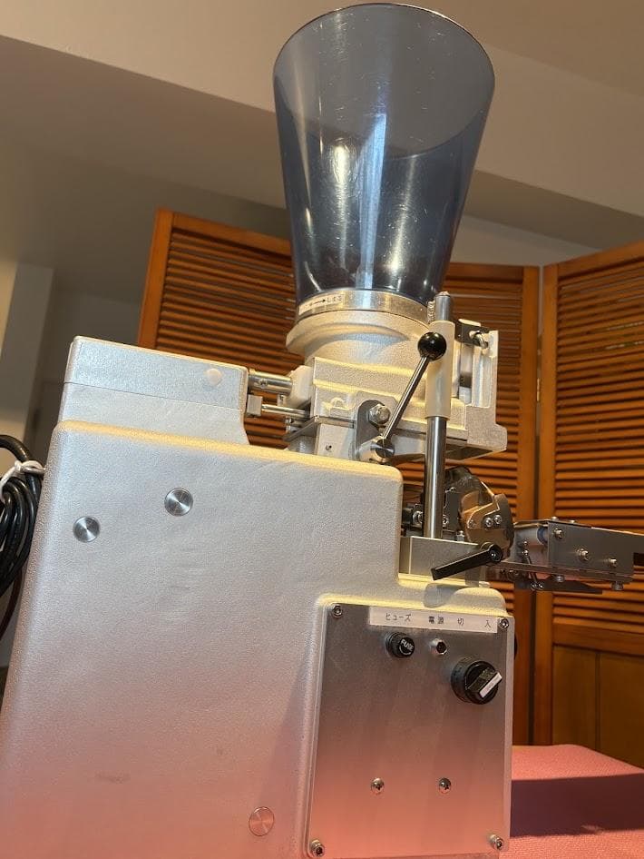 【もりこ】餃子革命 東亜工業 MA-G-1030 　2022年3月購入