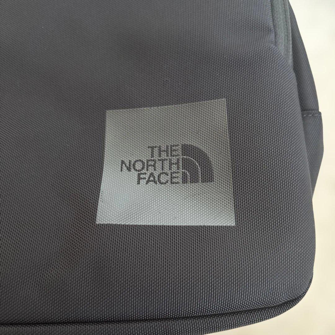d*a様 ノーフェイス シャトル3ウェイデイパック