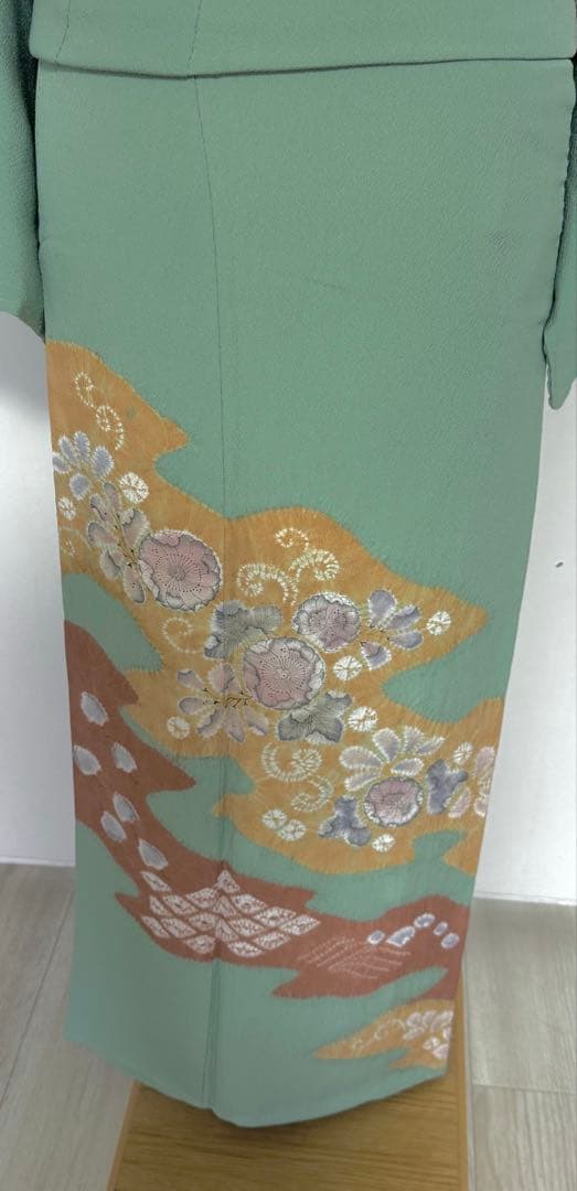 新春セール！十日町友禅の名門「滝泰」謹製　翡翠色の美しい辻ヶ花訪問着