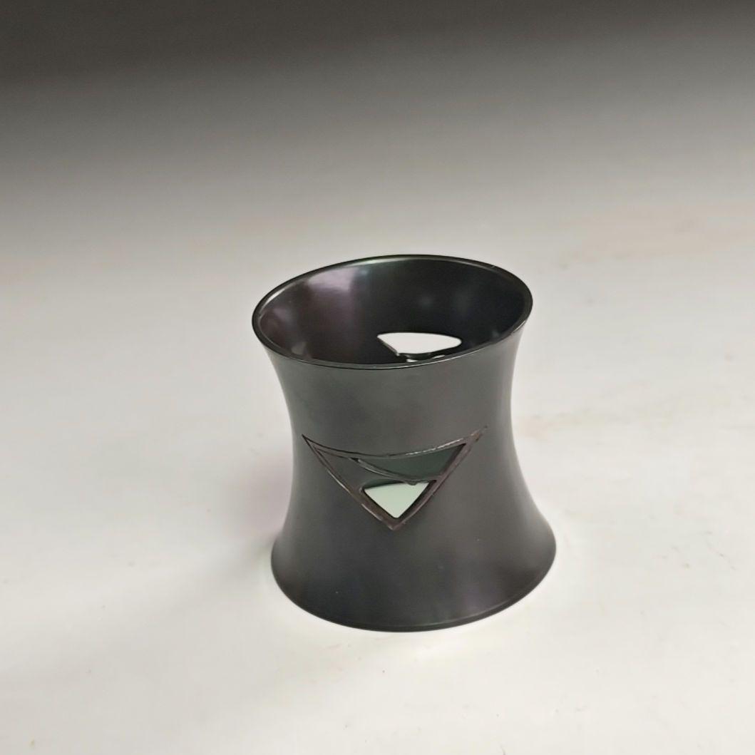 ウ228 蓋置『唐銅風炉師　黒瀬宗康』『砂張銅鱗鶴透　蓋置　共箱』茶道具