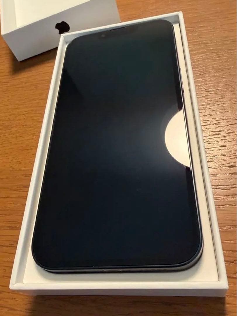 iPhone13 ミッドナイト128G