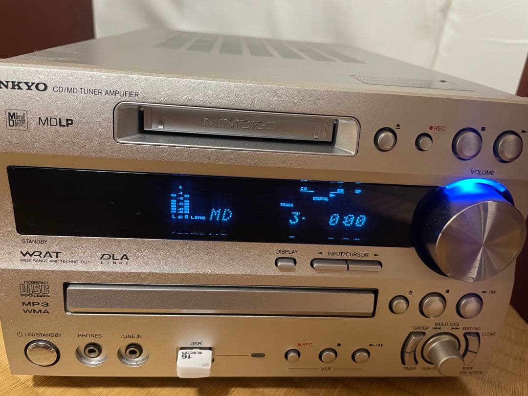 ONKYO ミニコンポ　FR-N7FX CD・MD・USB 動作確認済み　美品