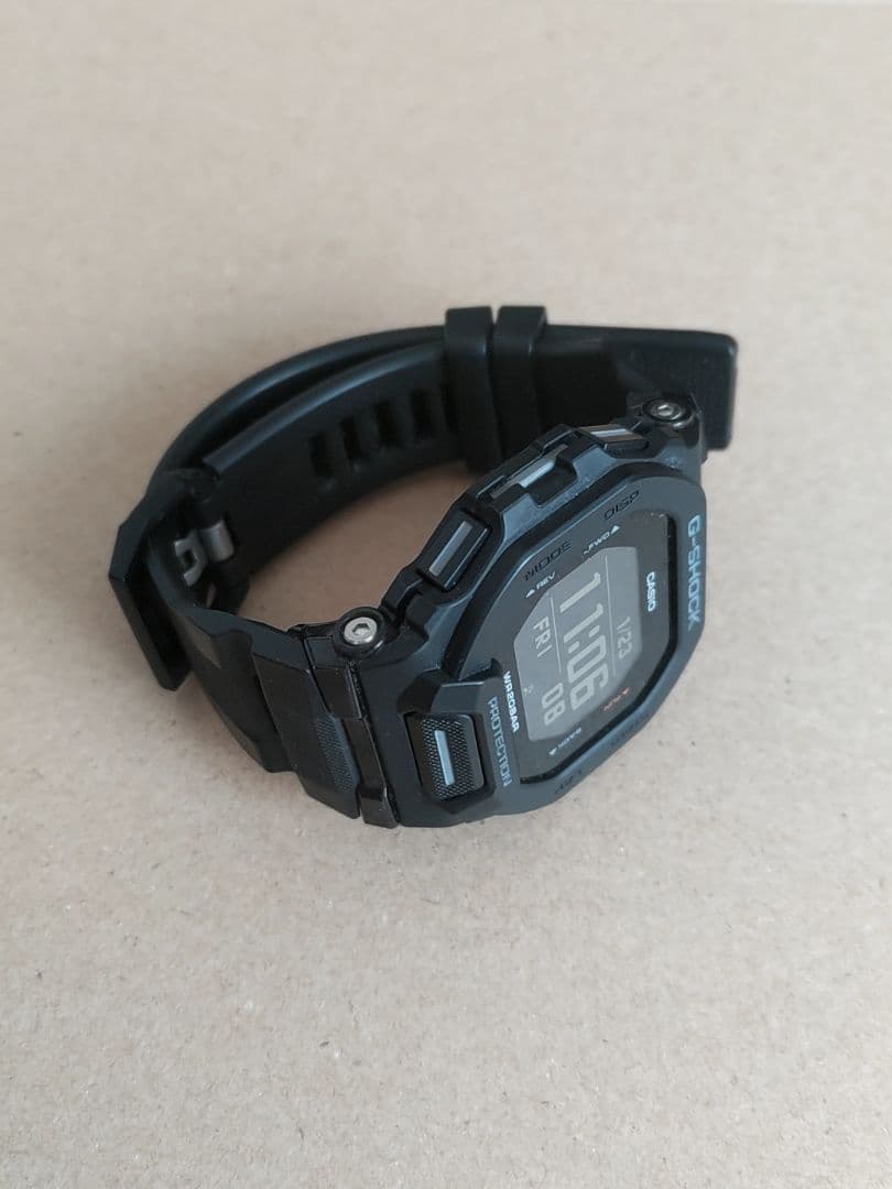 時計 CASIO g-shock GBD-200