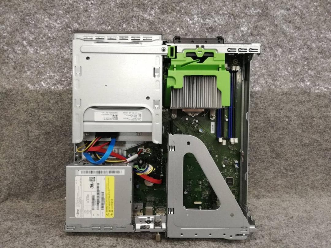 富士通 Windows 11 Pro 第8世代 Core i5-8500.