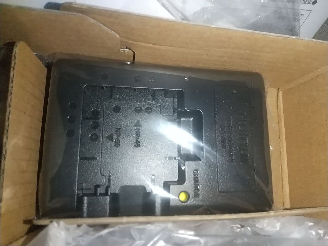 ① 富士フイルム FINEPIX F300 EXR 1台