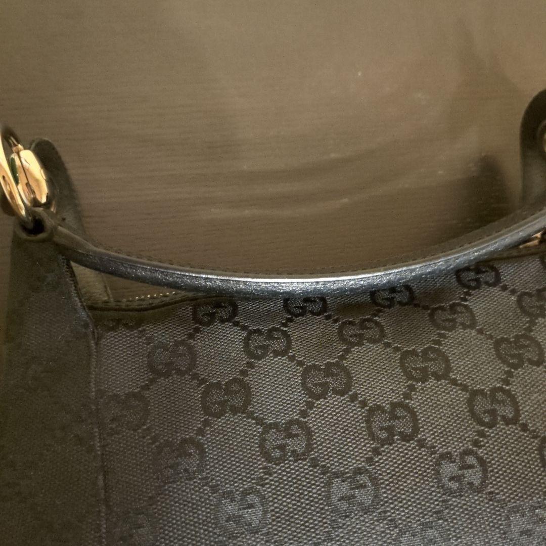 GUCCI ブラック ハンドバッグ