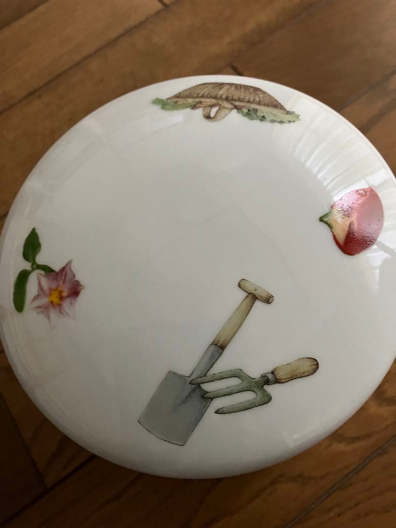 骨壷(野菜作りが趣味の方)