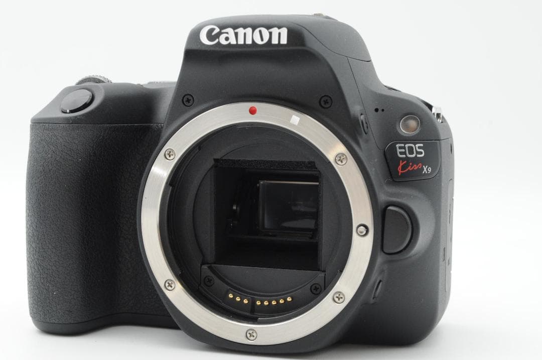★ほぼ新品④★新生活応援★ Canon EOS Kiss x9 ダブルレンズ