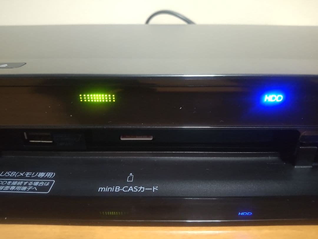 東芝　REGZA　DBR―W1007 1TB→3TB プチメンテ済み