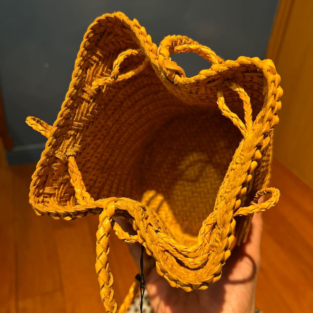 【美品】トゥモローランド　編み込みレザー　巾着バック　牛革　ショルダー　ドラゴン