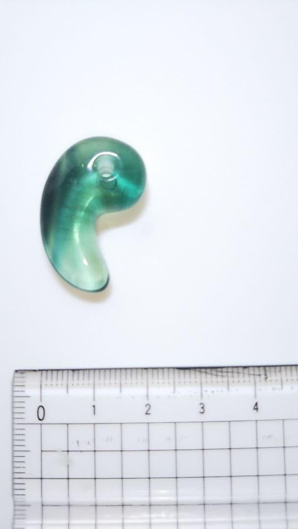 【早い者勝ち】 美品 勾玉 パワーストーン 波動