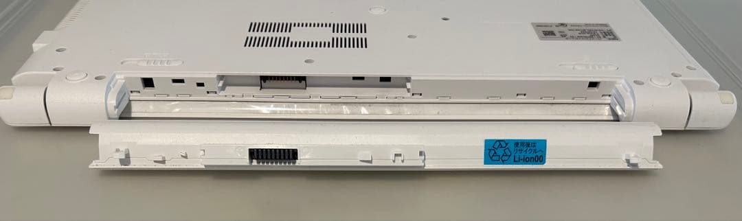 【美品】NEC LAVIE Note Standard PC-NS700/JAW