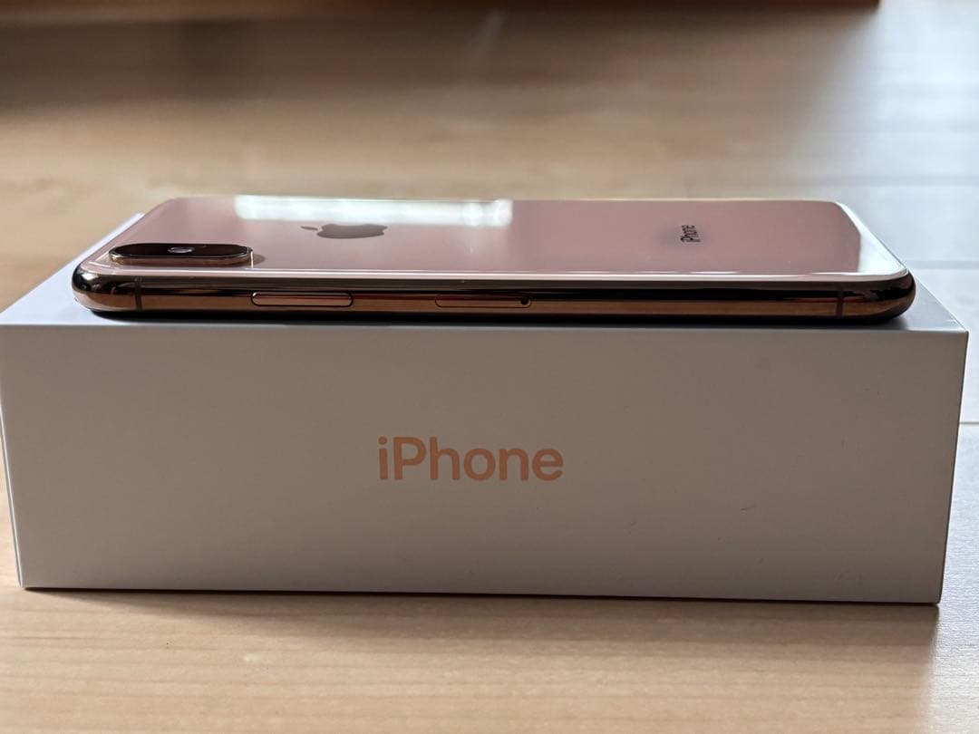iPhone XS 256GB ゴールド