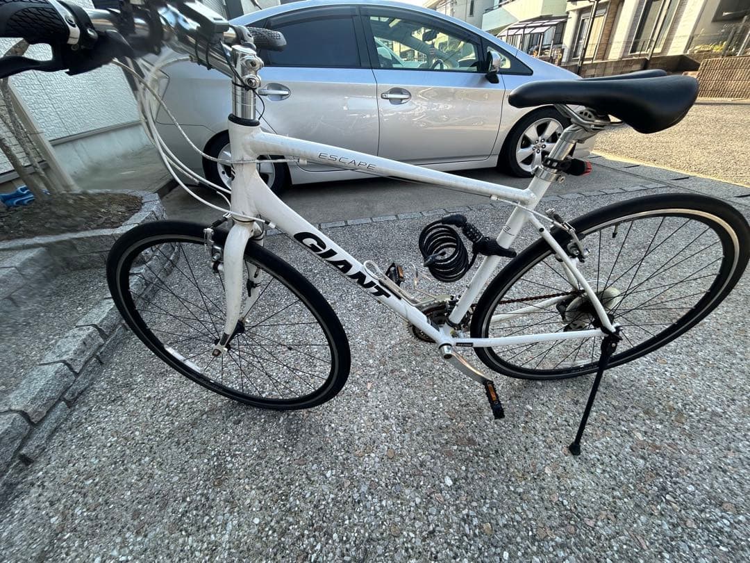 GIANT クロスバイク 7段変速 ホワイトR3Mサイズ