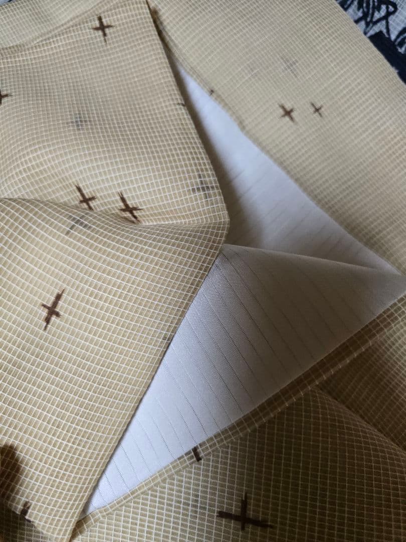 大幅値下げしました。日本橋竺仙 絹紅梅最高級浴衣 貴重な絵羽柄一点モノ