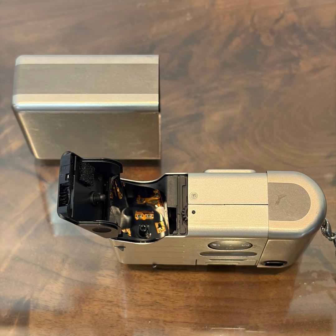 フィルムカメラ FUJIFILM EPION1000 MRC TIARA ix TITANIUM