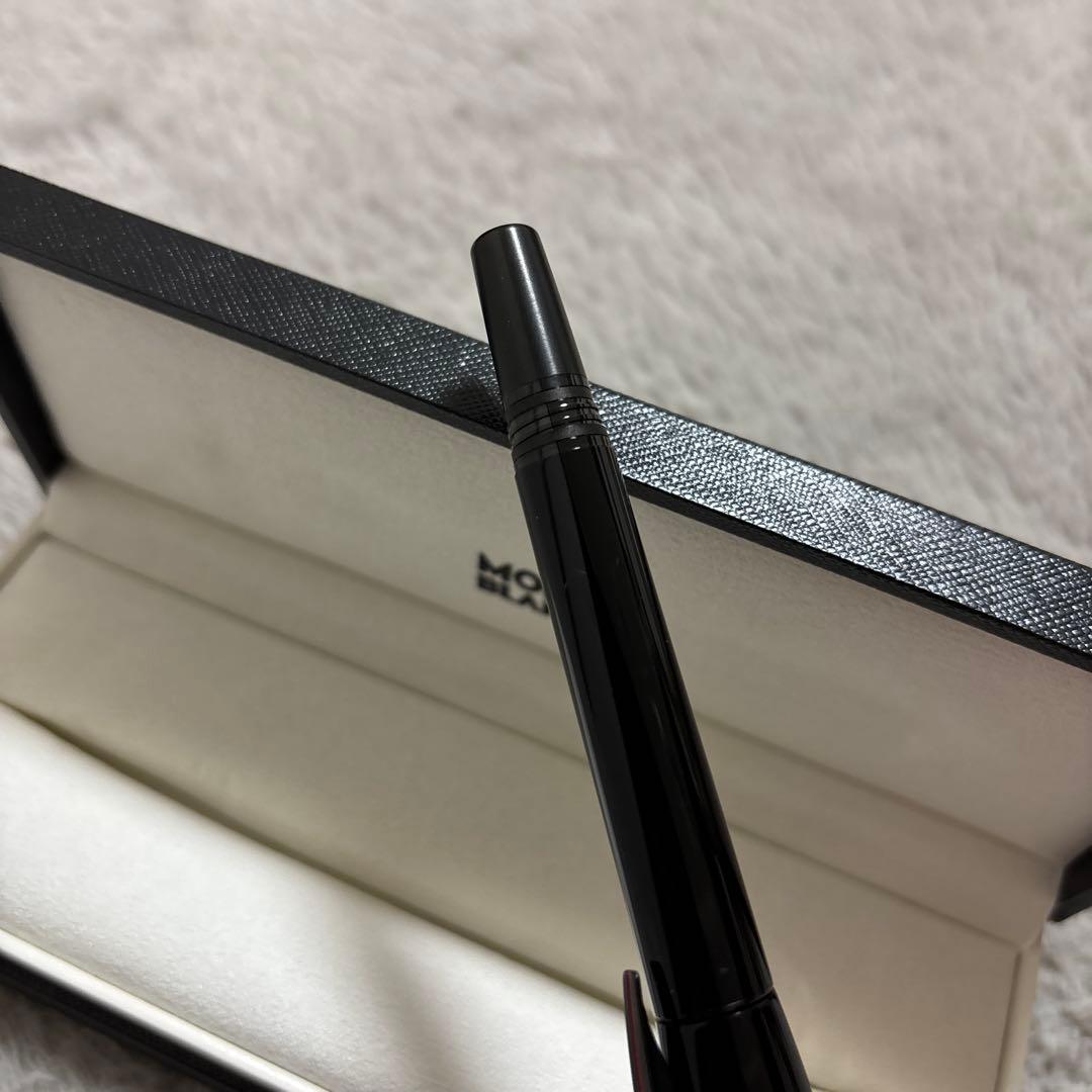 モンブラン　ボールペン　スターウォーカー アーバンスピード　ネーム入　ブラック