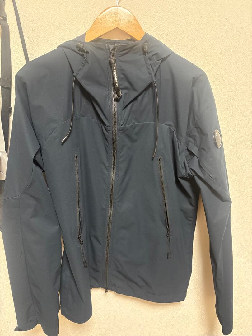 上杉柊平着用CPカンパニー