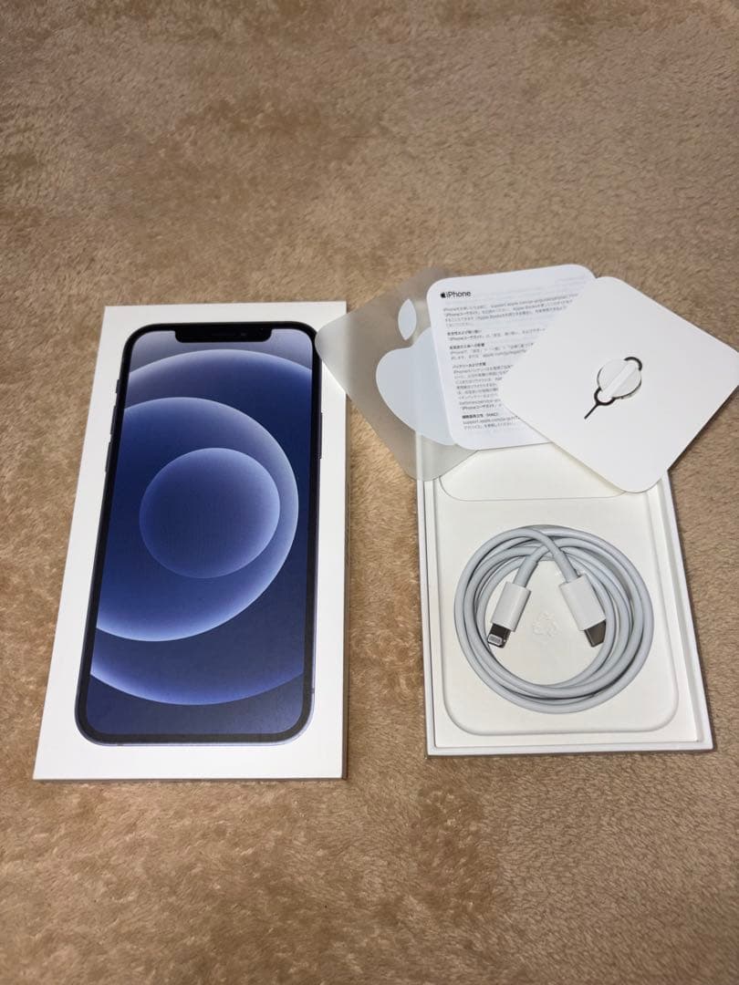 iPhone 12（128GB）ブラック　SIMフリー 使用感あり