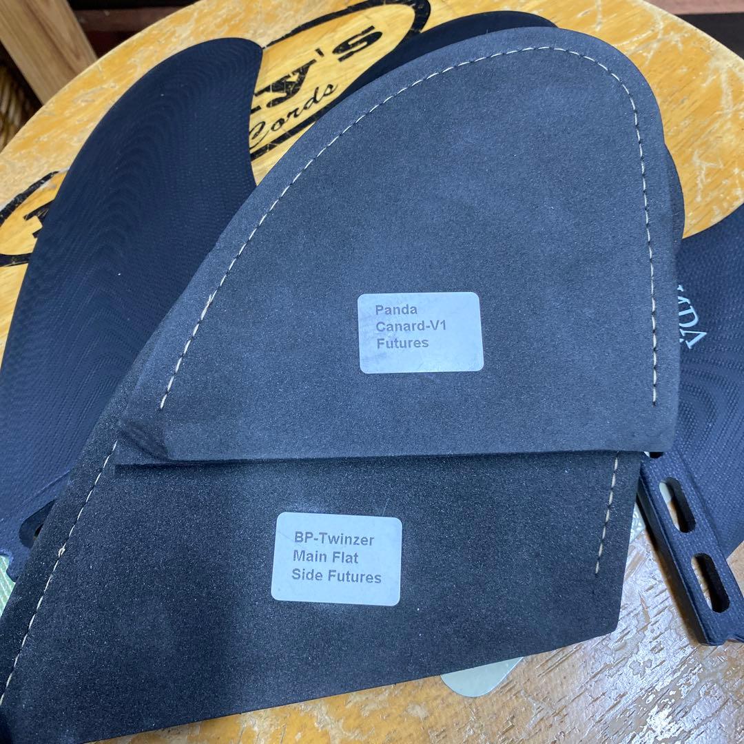 PANDA ツインザー　Futureサーフボードフィン 3枚セット ブラック
