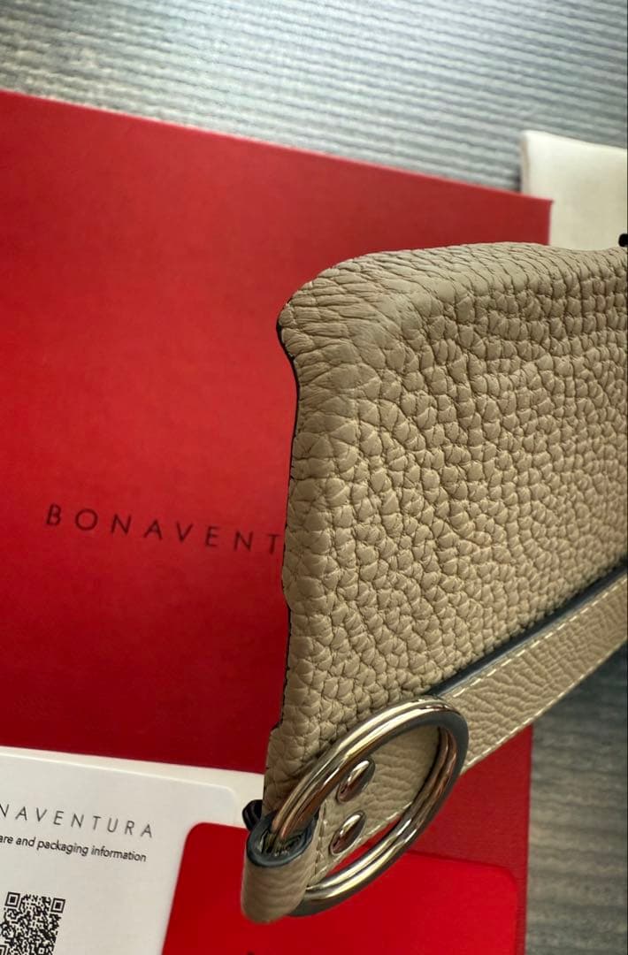 ボナベンチュラ　iPhone16Pro MAX