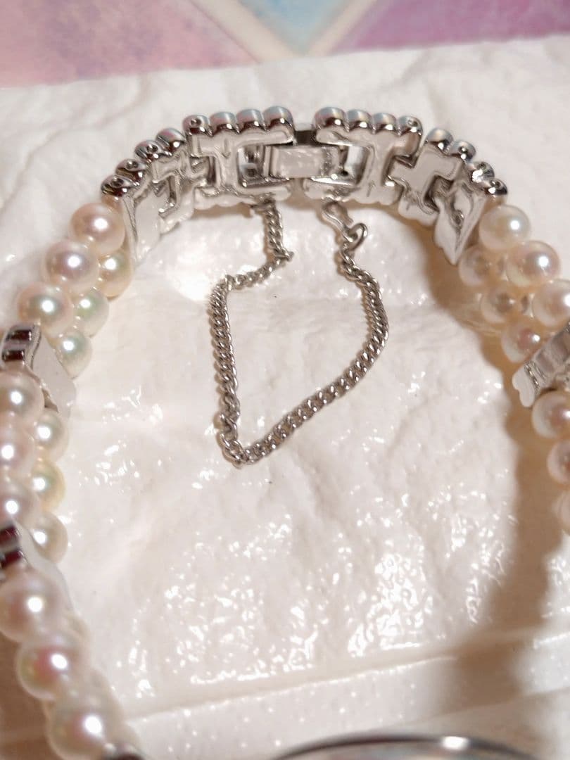 2/1までの限定価格‼️CAMELLIA♥パール腕時計