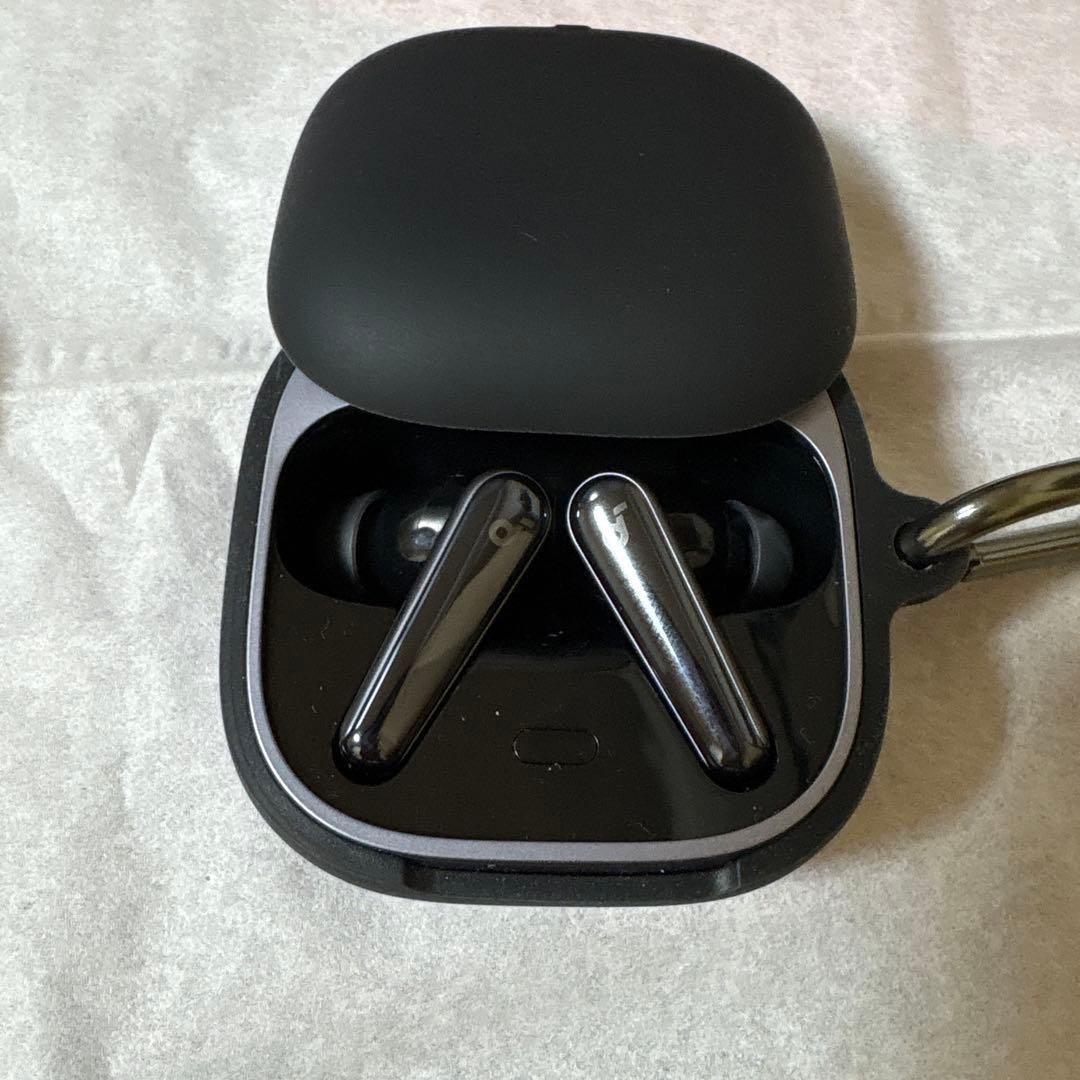 soundcore Liberty 5 ワイヤレスイヤホン シリコンケース付き