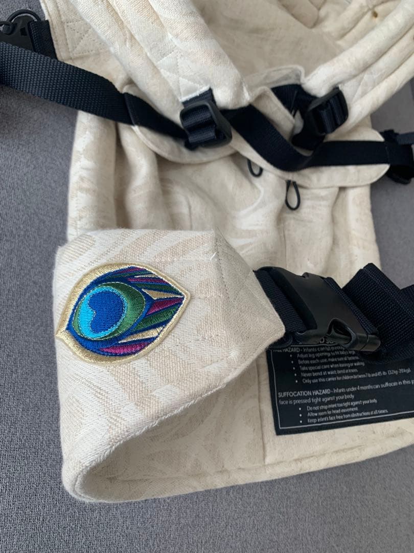 【artipoppe】ザイガイスト アーガス・オート(リネン) 抱っこ紐