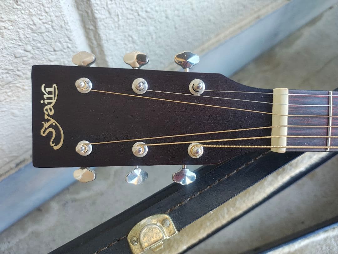 超美品 S.Yairi YF-04 BK マットブラック仕上げ／弦高2.2mm