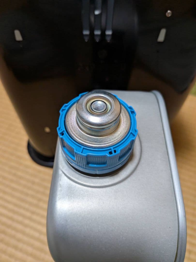 石油ファンヒーター GKP-P249N 2022年製