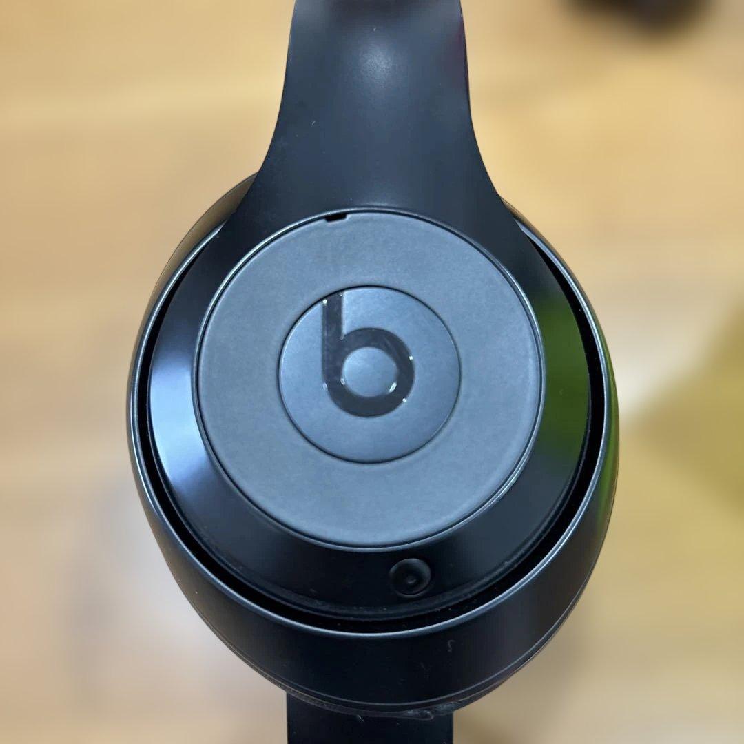 Beats ワイヤレスヘッドホン ブラック ケース付き