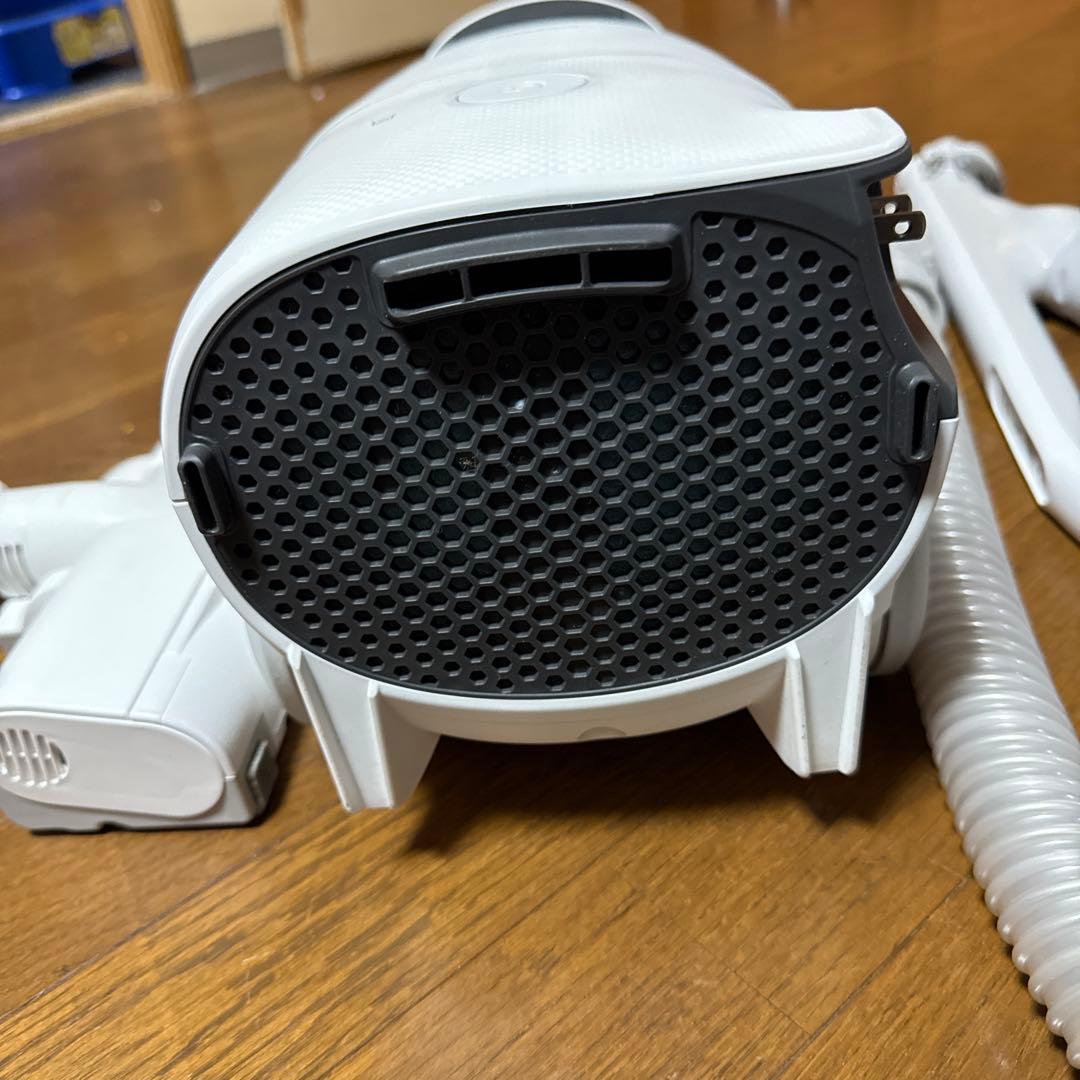 Panasonic キャニスター掃除機 本体2024年製