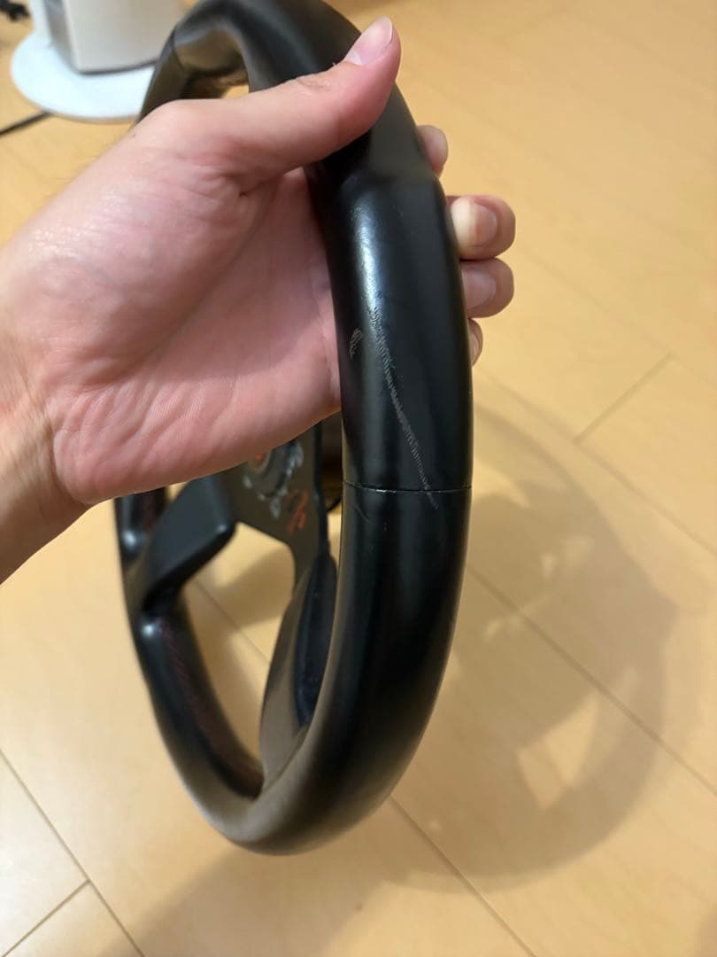 パーソナルハンドル＋NRG 脱着式ゴールドハブ付き