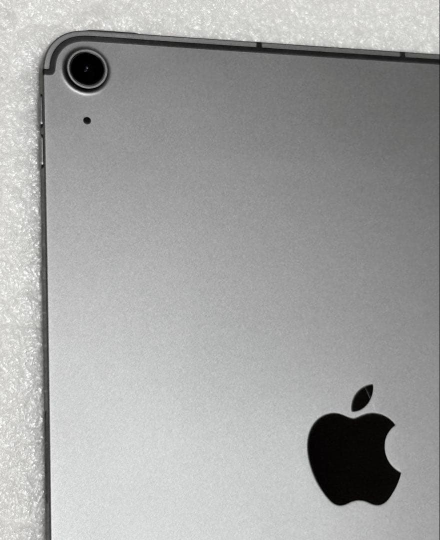 バッテリー85%　iPad Air 第4世代 Cellular 256GB