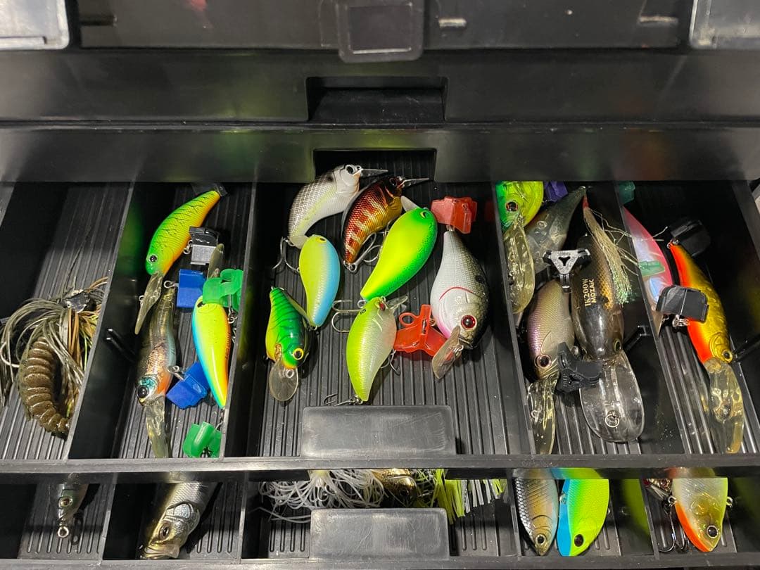 バスルアー　早い者勝ち☆BOX付き！釣り引退！処分品！投げ売り☆大量☆人気ルアー