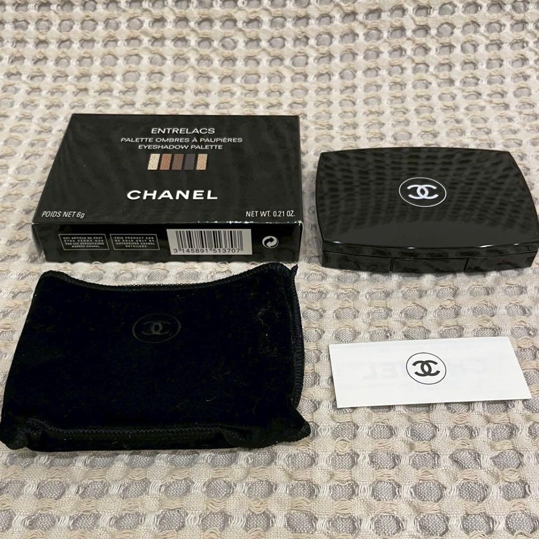 CHANEL アイシャドウパレット