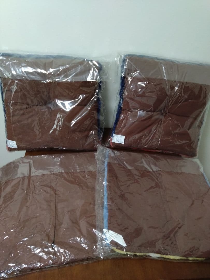 アニマルデザイン　ムートンクッション　キンペックス　モンゴリアンシープスキン