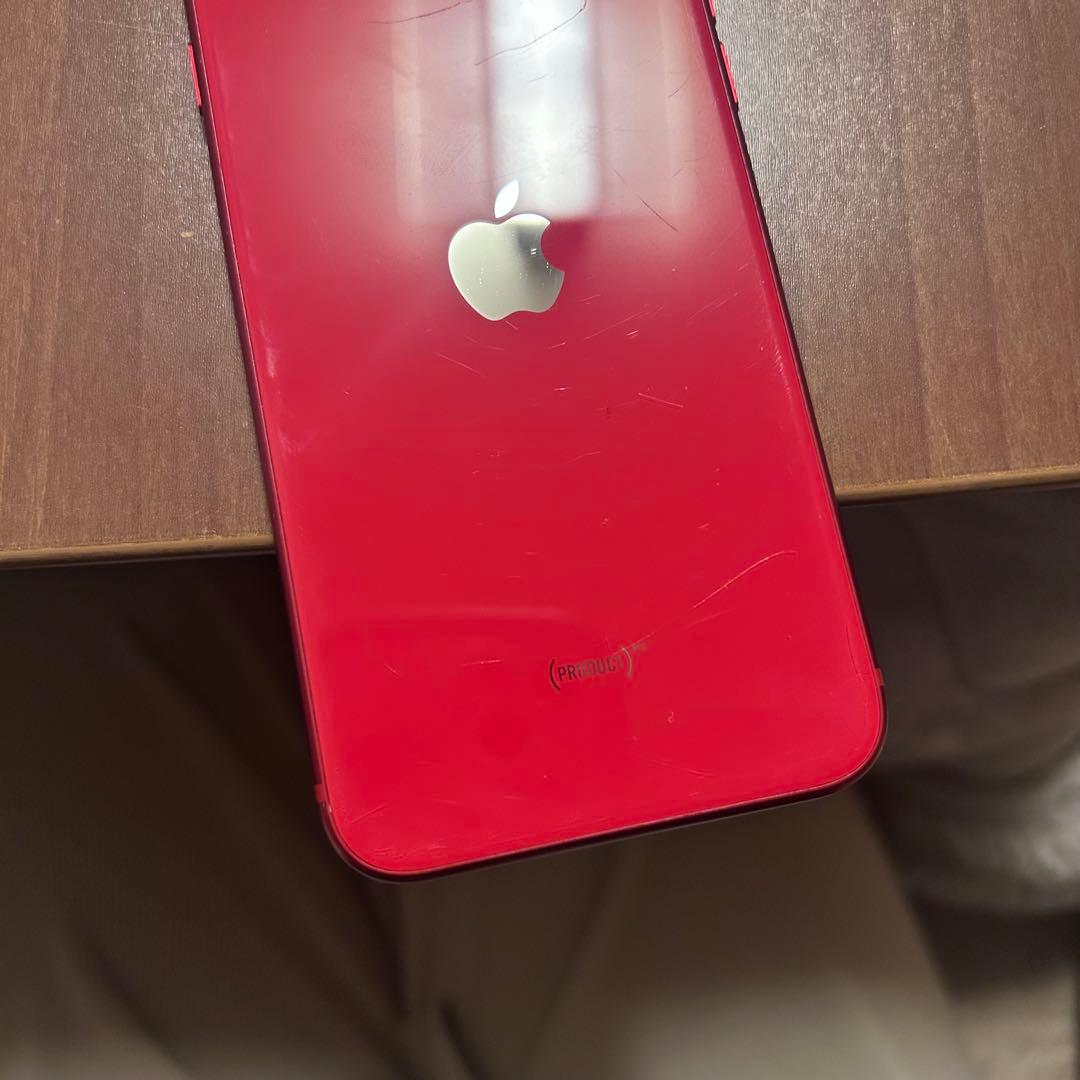 iPhone SE 第2世代 本体　中古　箱付　純正イヤホン（新品未使用）付