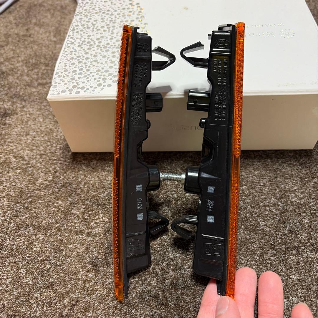 GR86 サイドマーカー　US純正