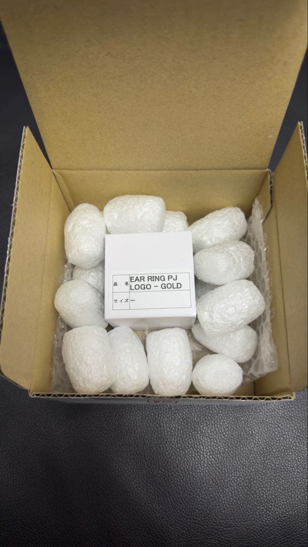 【新品未開封】pointless journey ピアス　ゴールド
