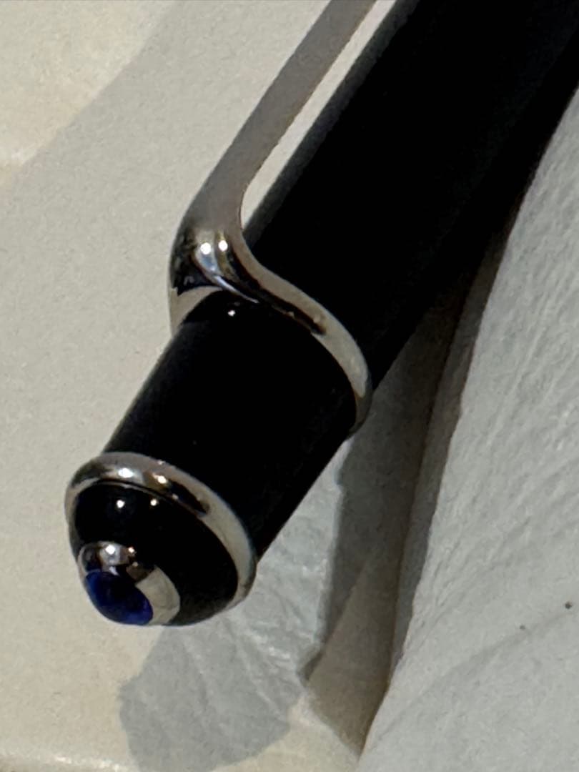 ディアボロ ドゥ カルティエ　Cartier ボールペン