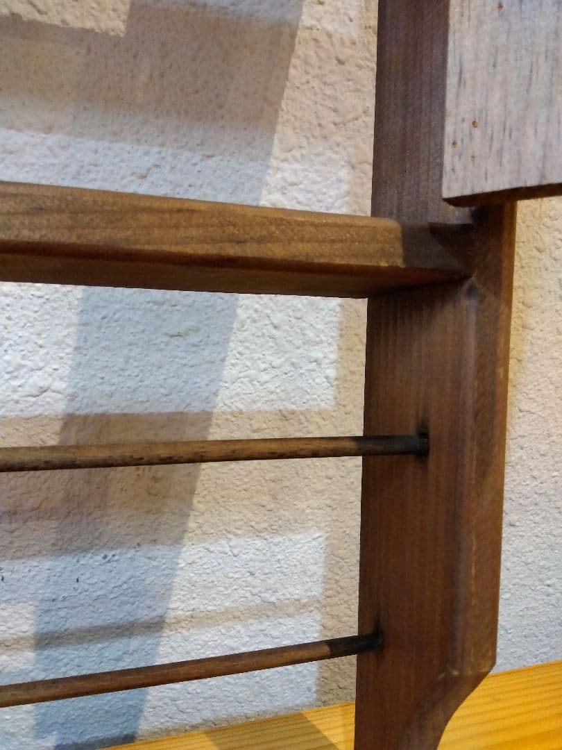 カントリー　ウォールシェルフ　ヴィンテージシェルフ　扉付