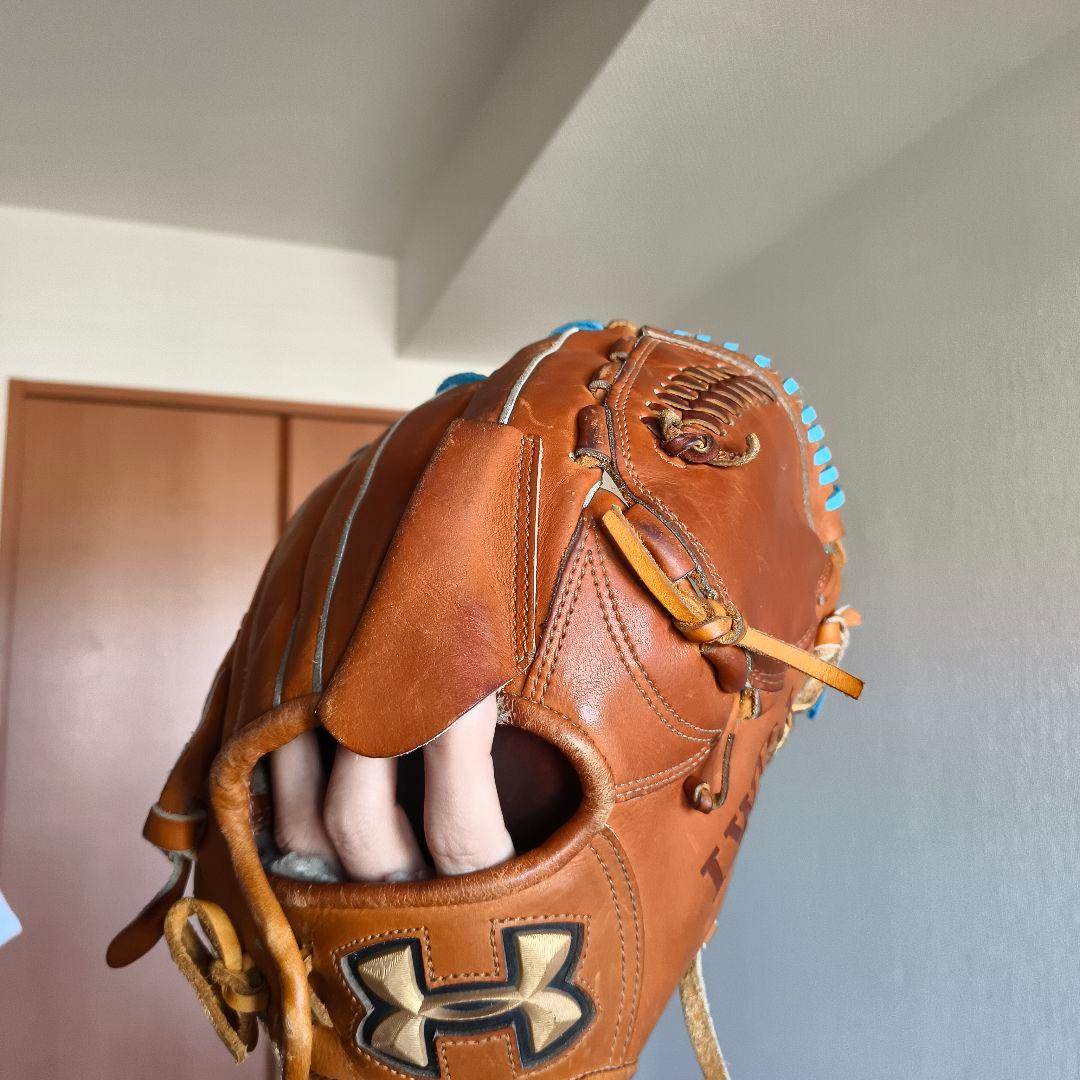 た*ん様 【特価】アンダーアーマー 硬式グラブ