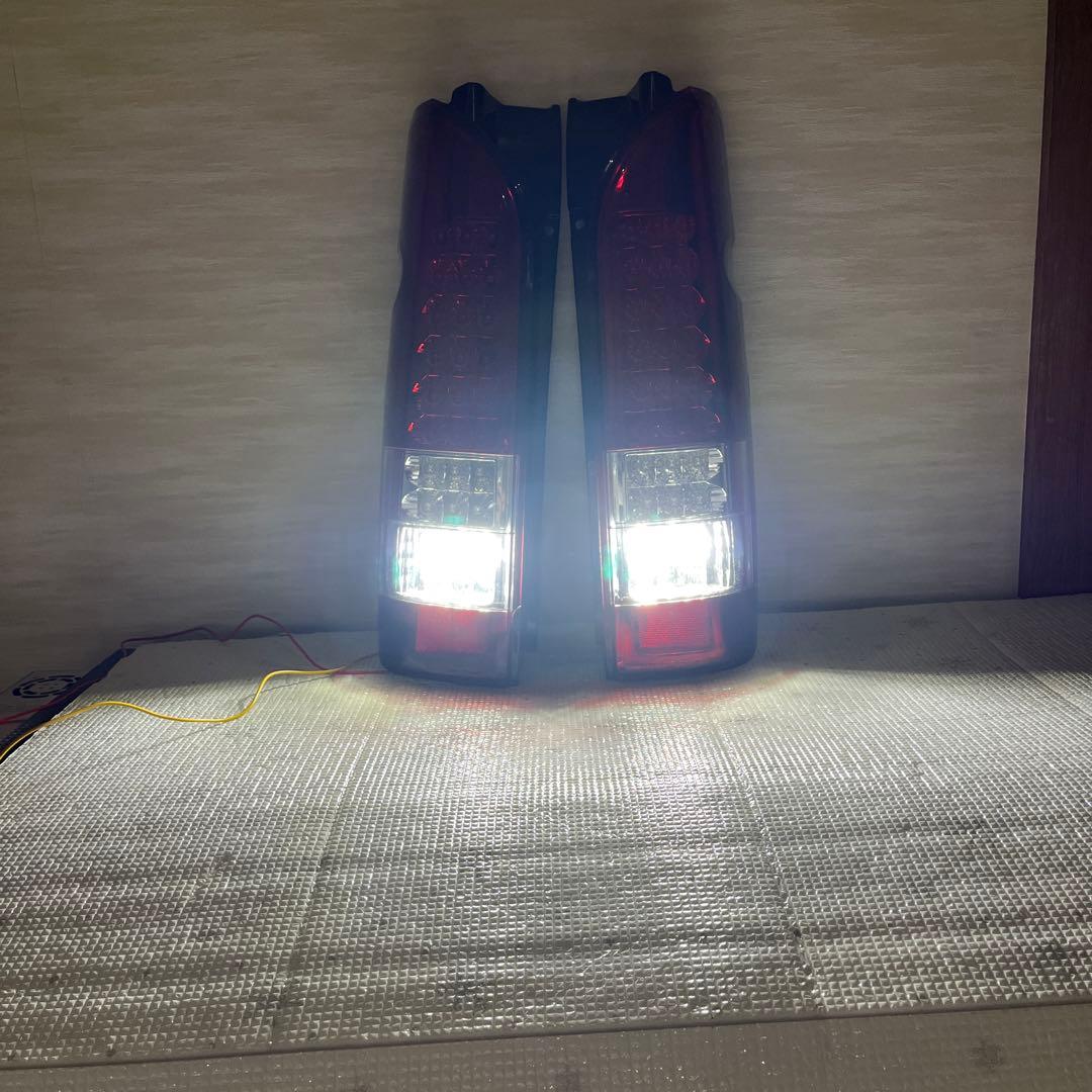 球切れなし 200ハイエース LEDテール t16 LEDバルブ付き
