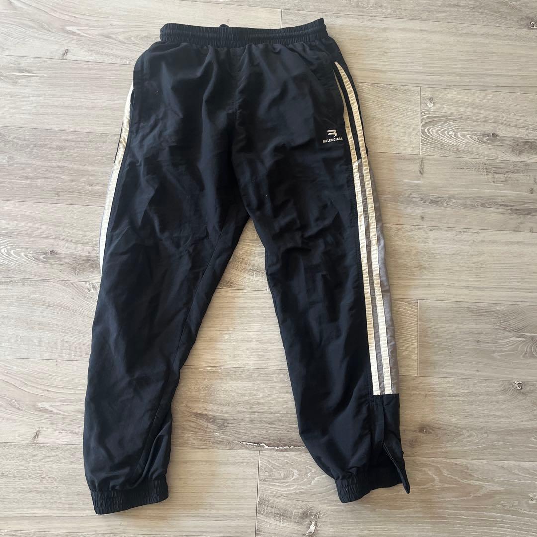 BALENCIAGA ブラックジャージパンツ
