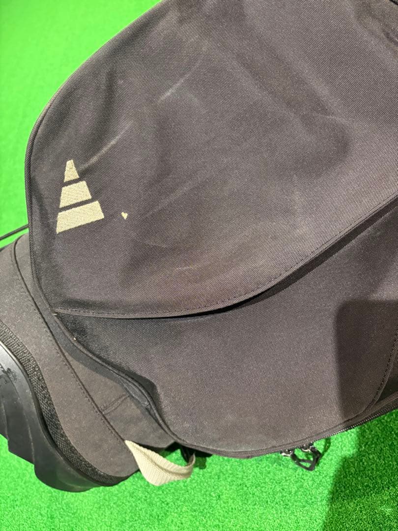 アディダス　ゴルフバッグ スタンド付き　ブラック