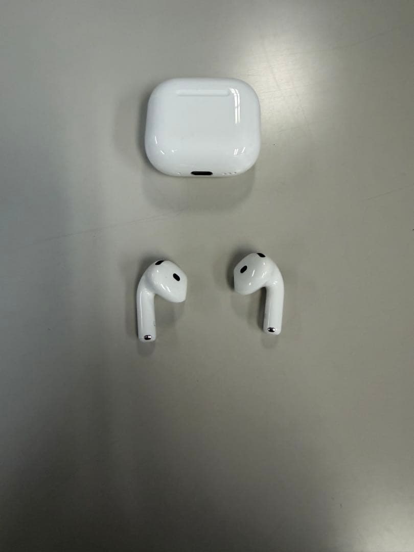 AirPods4 アクティブノイズキャンセリング搭載モデル おまけ付