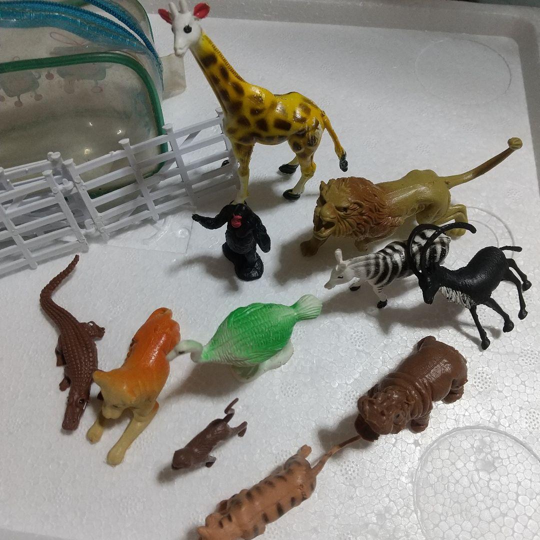 昭和レトロビンテージコレクション動物フィギュアセットとフェンス